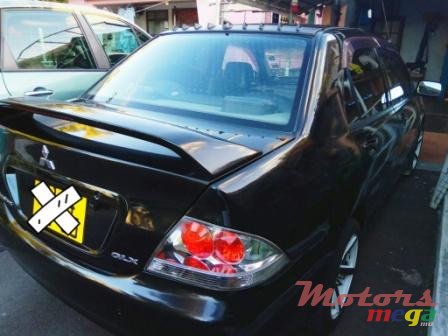 2003' Mitsubishi Lancer photo #7