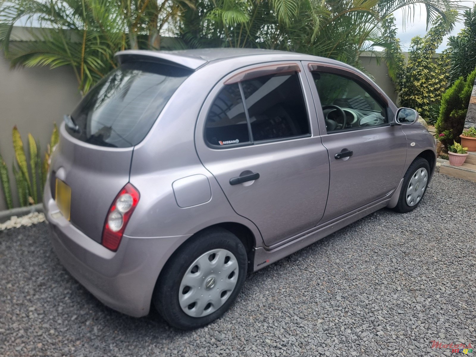 2009' Nissan March photo #2