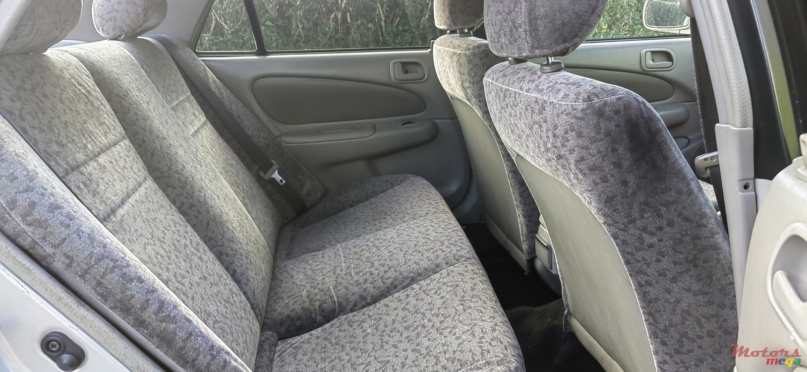 2000' Toyota Corolla photo #6