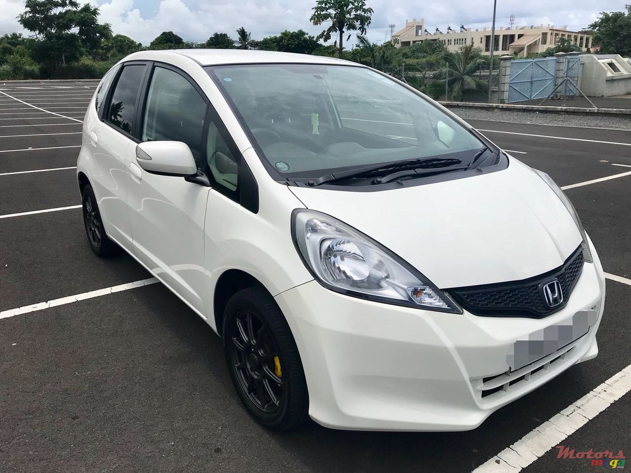 2011' Honda Fit photo #2