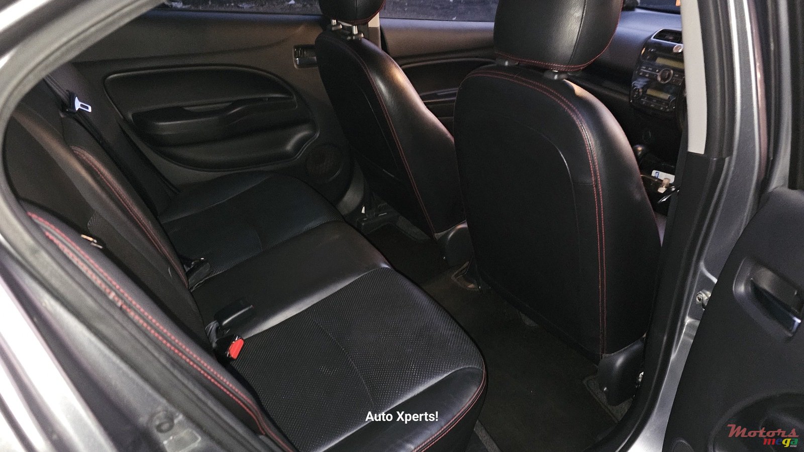 2015' Mitsubishi Attrage photo #7