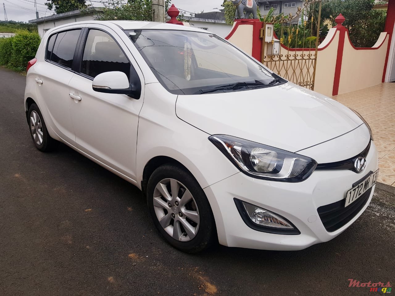 2013' Hyundai i20 photo #1