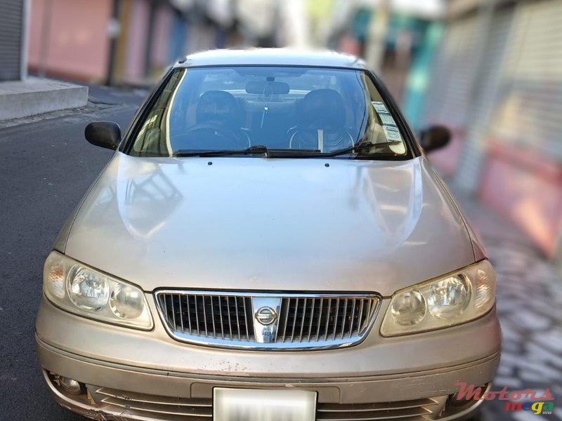 2003' Nissan photo #1