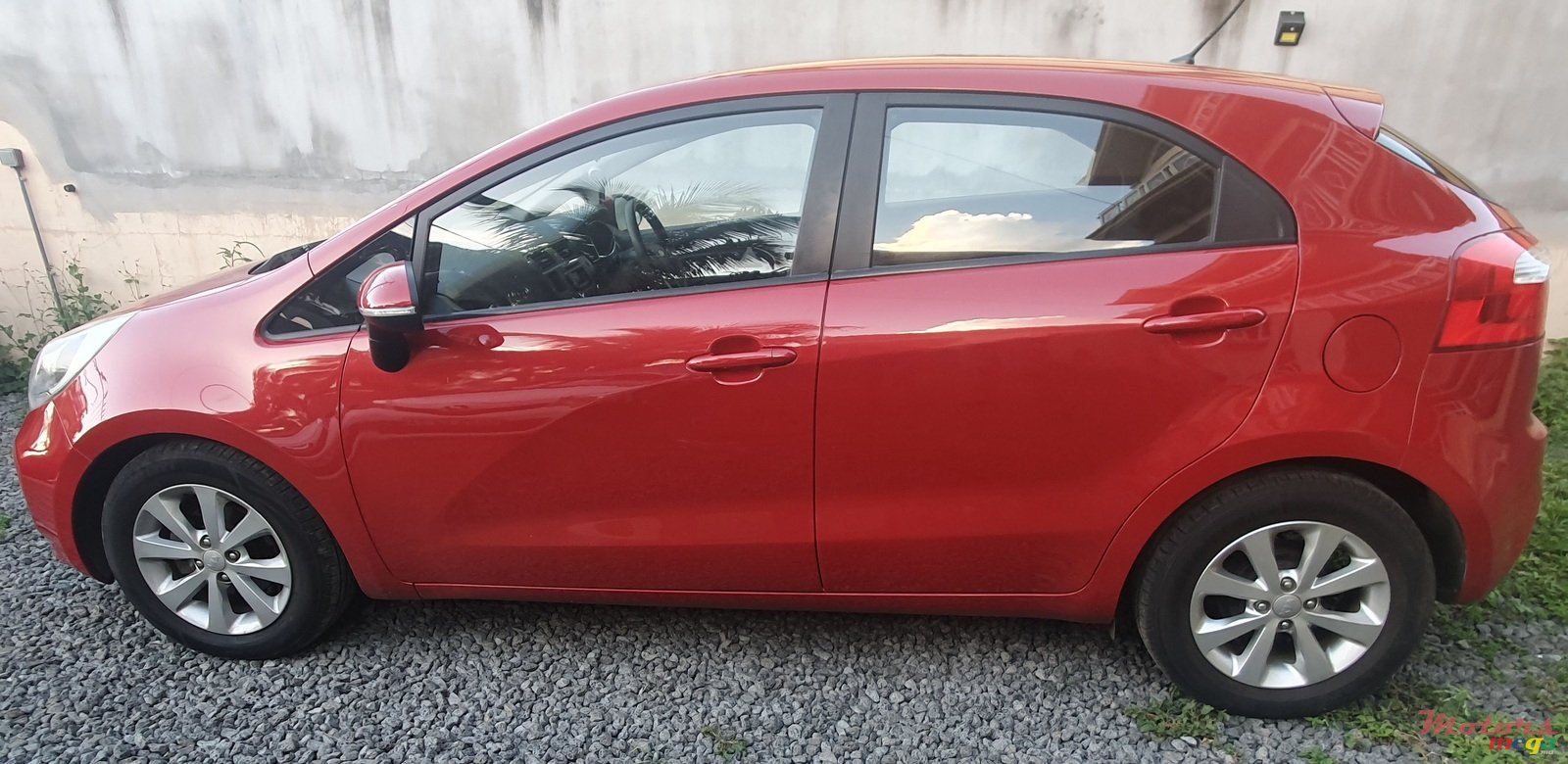 2014' Kia Rio photo #1