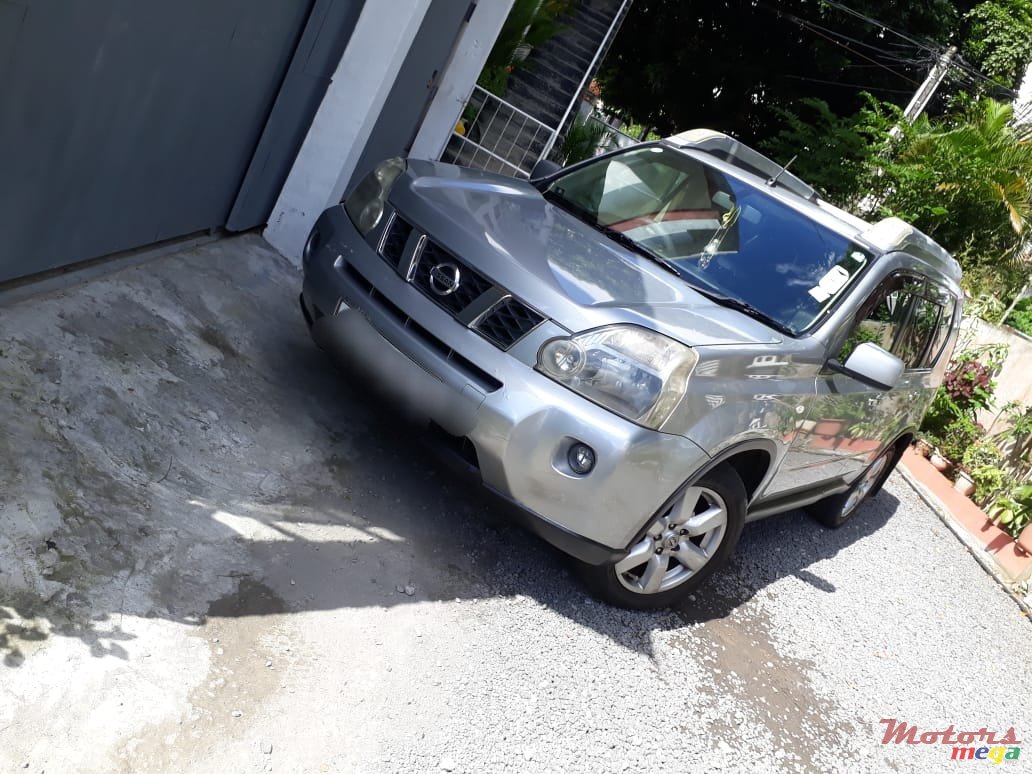 2008' Nissan X-Trail photo #2