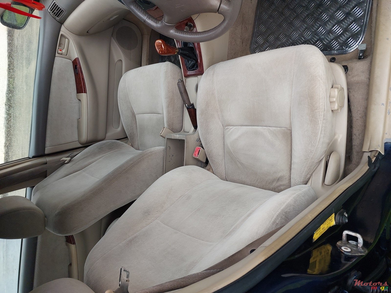 2001' Toyota Corolla photo #5