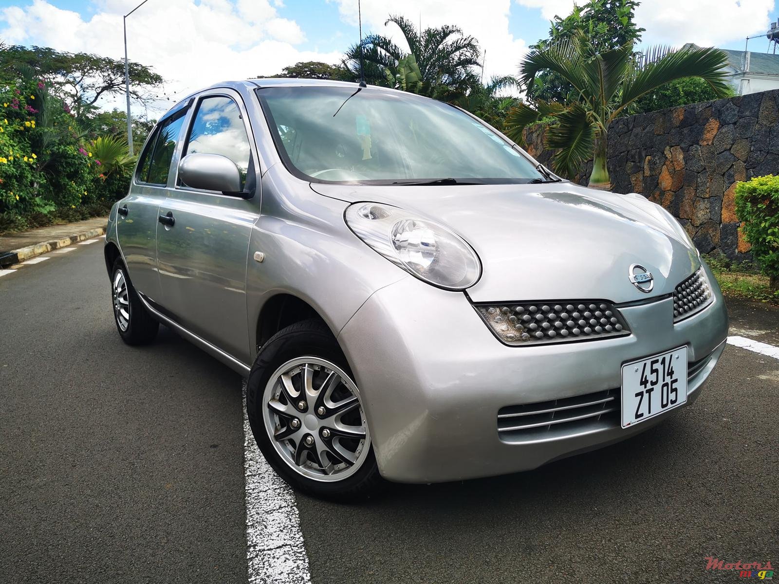 2005' Nissan March Ak12 photo #2