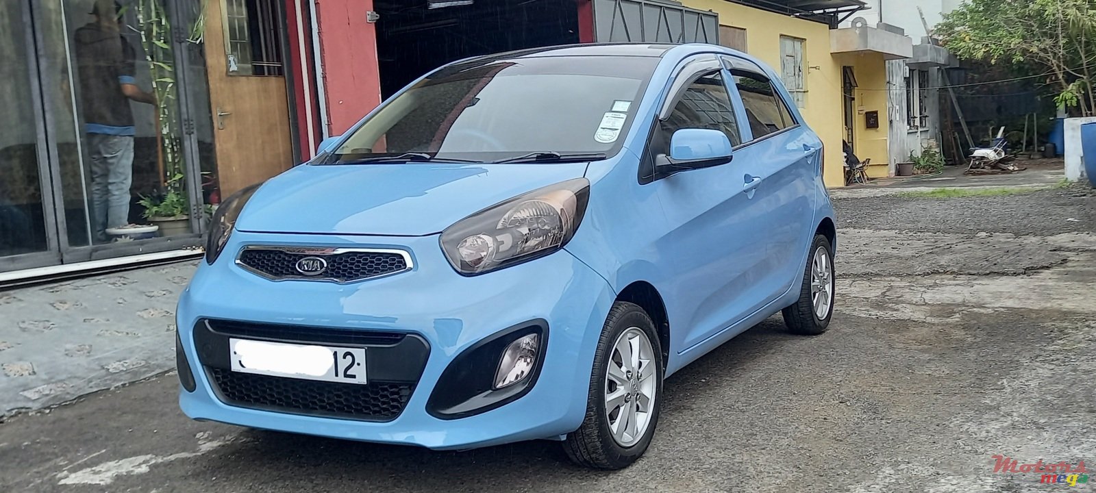 2012' Kia Picanto photo #2