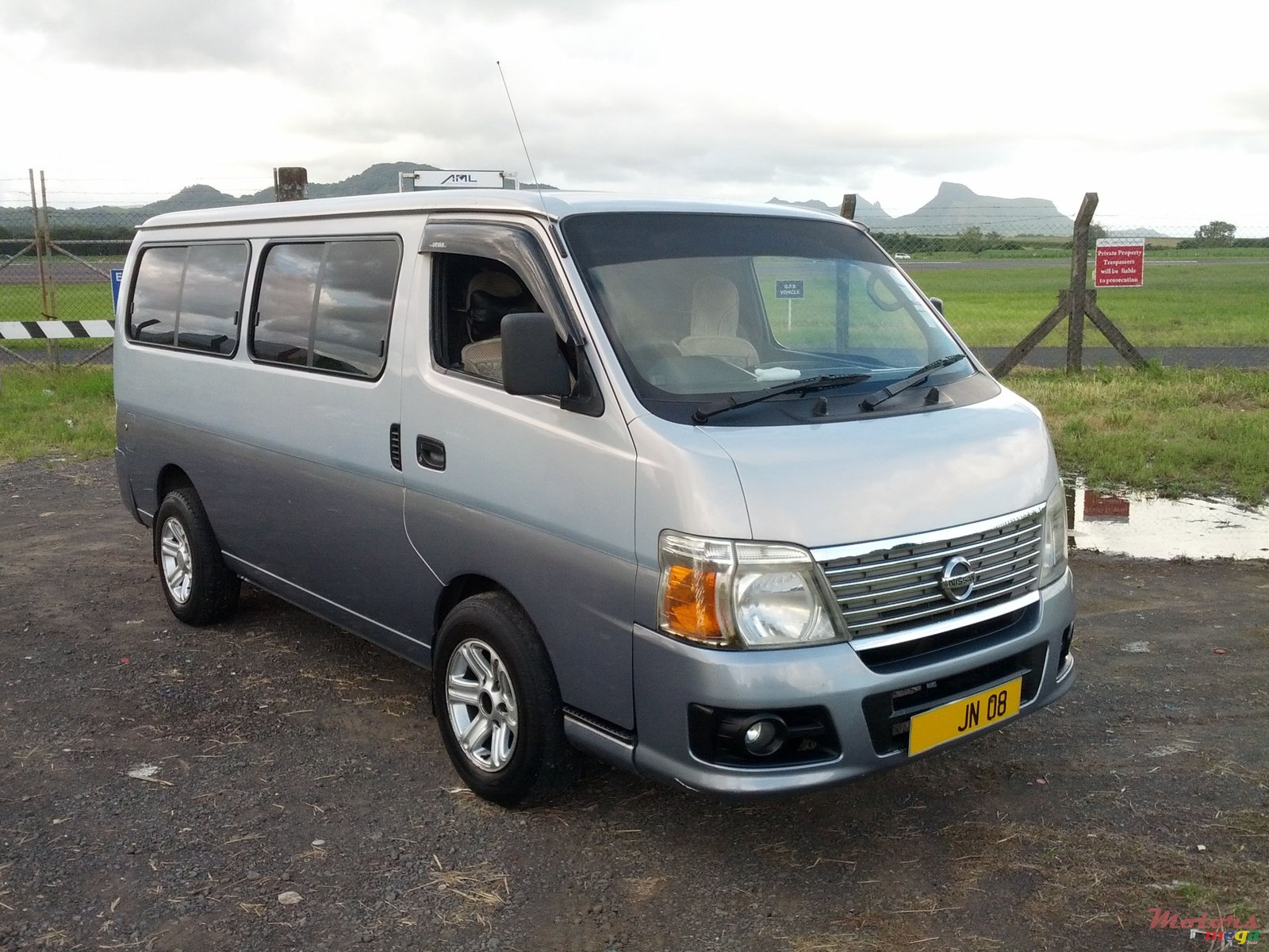 2008' Nissan photo #1