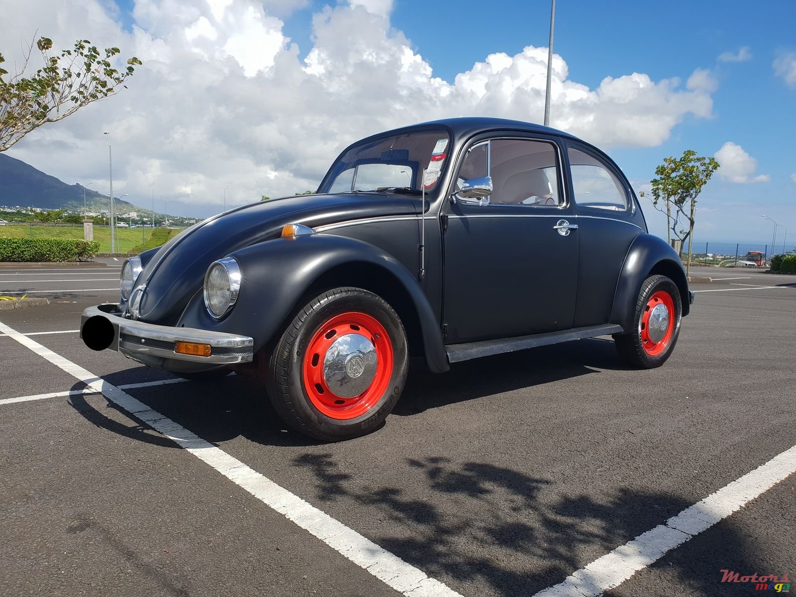 1973' Volkswagen Beetle Vintage photo #2