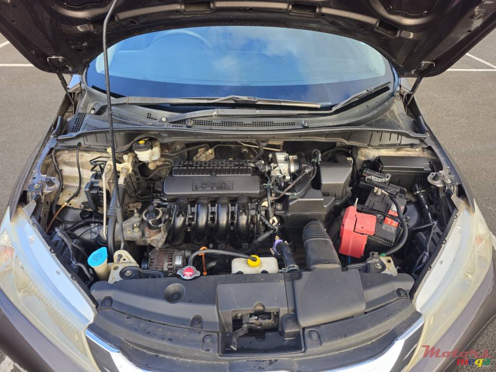 2014' Honda Ballade photo #7