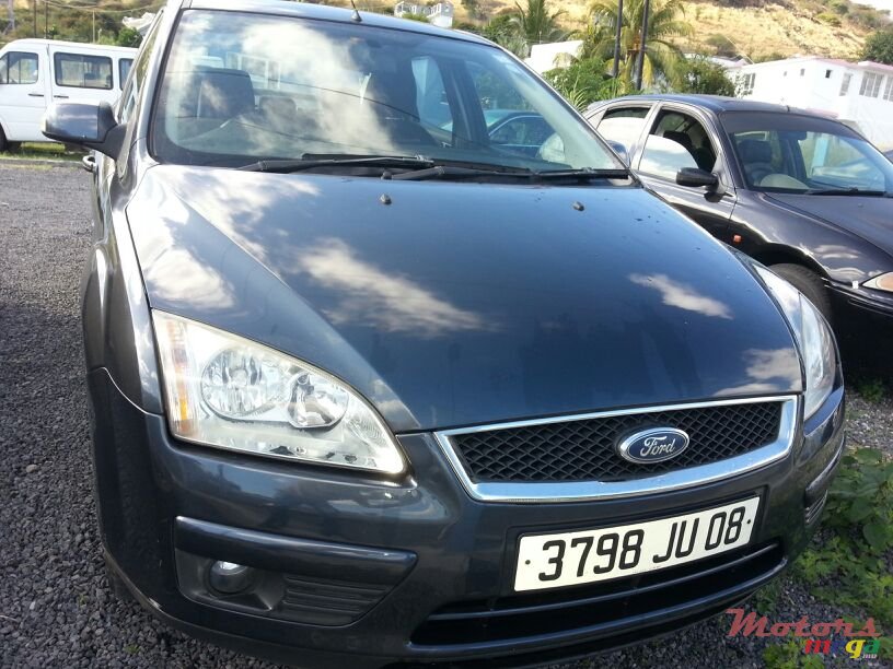2008' Ford Focus 1.6 photo #1