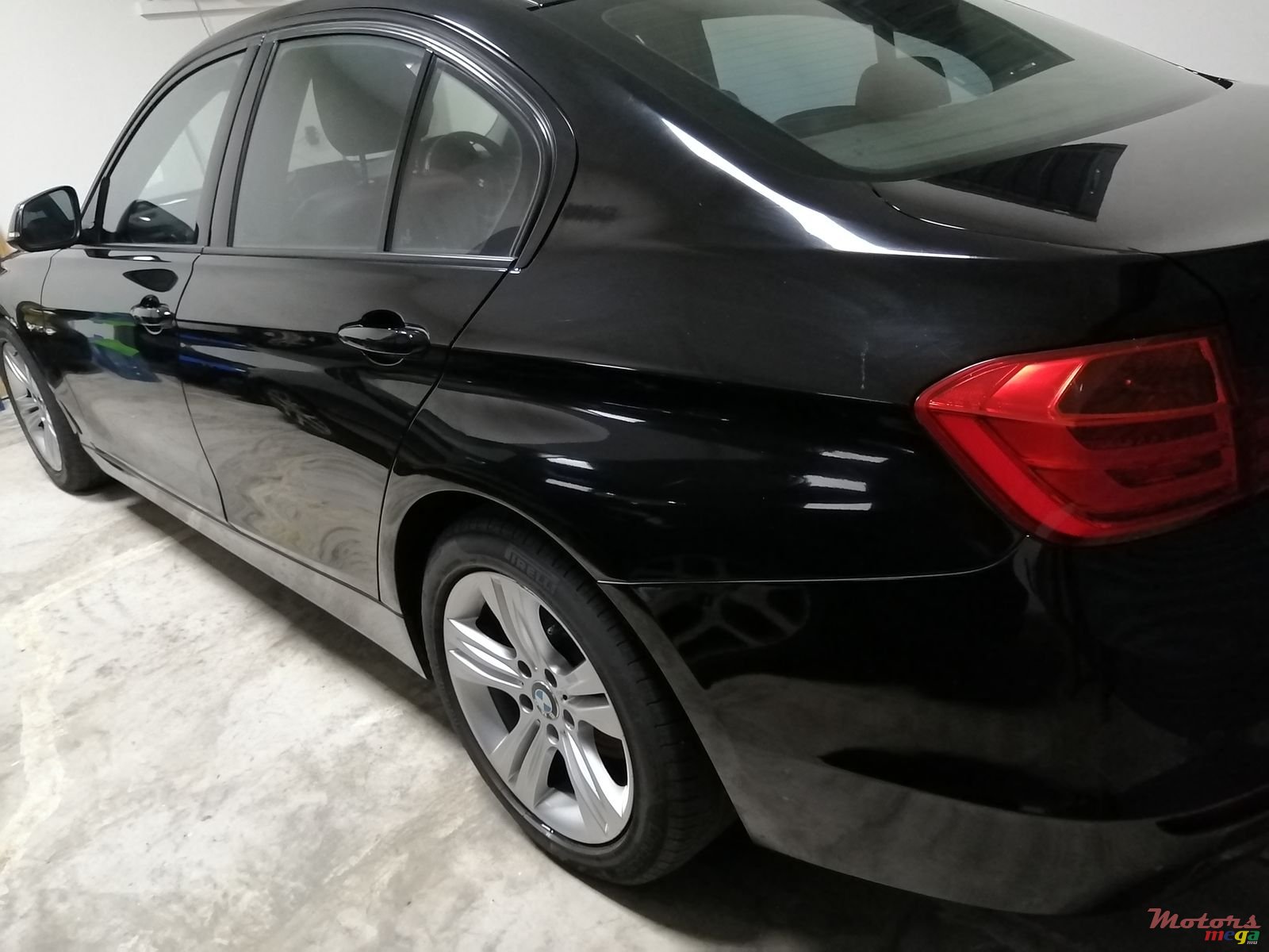 2013' BMW 316 Sport photo #1