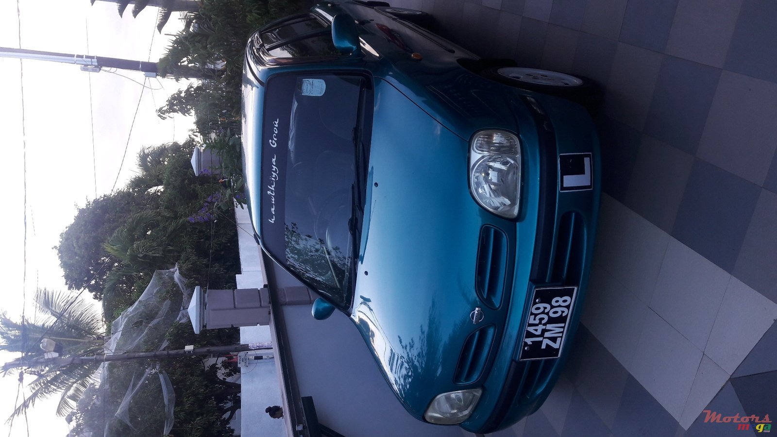 1998' Nissan photo #1