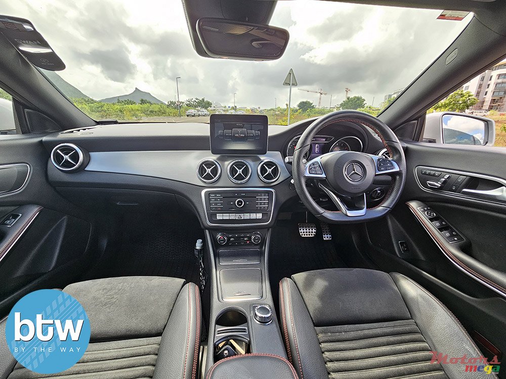 2017' Mercedes-Benz CLA 180 AMG photo #7