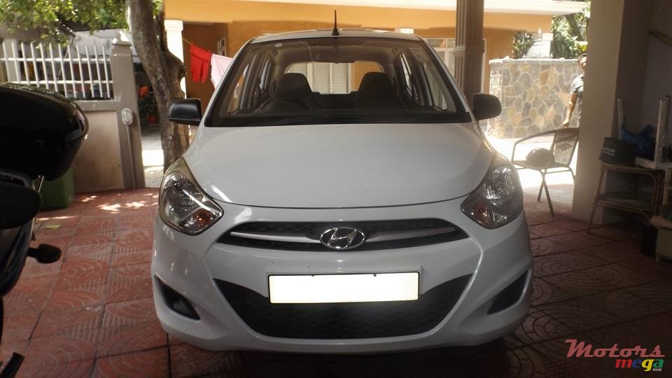 2011' Hyundai i10 photo #1