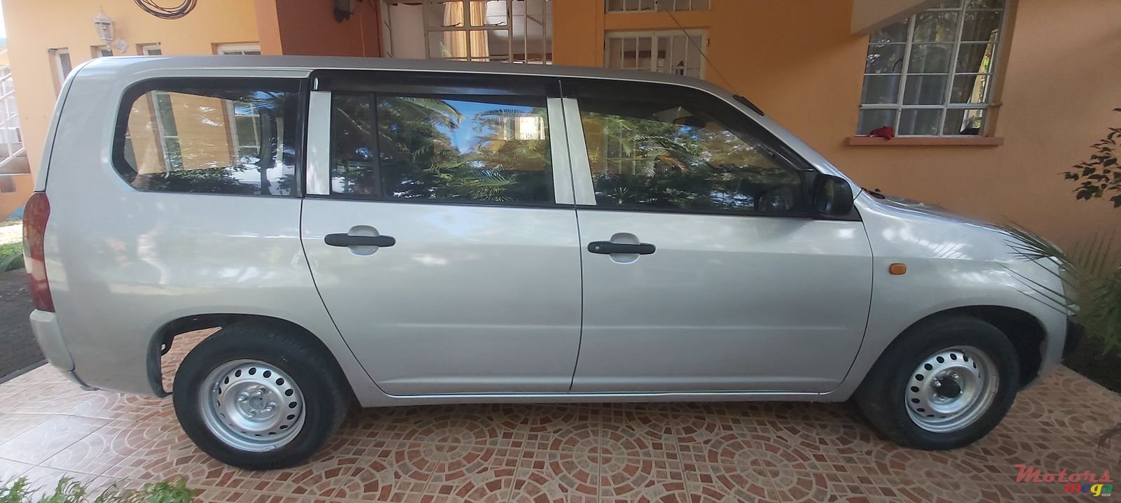 2003' Toyota Probox DX photo #4