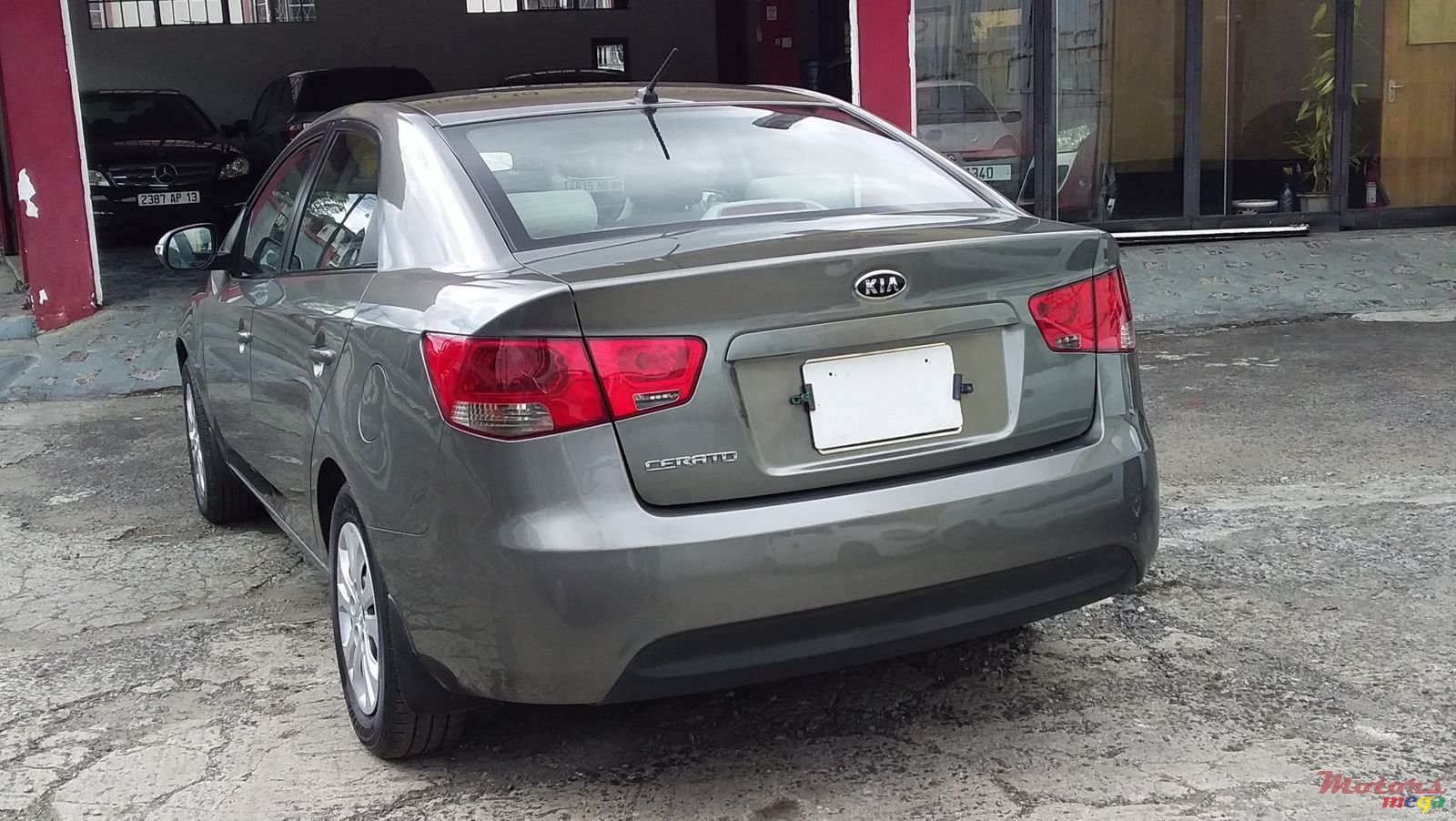 2009' Kia Cerato photo #4