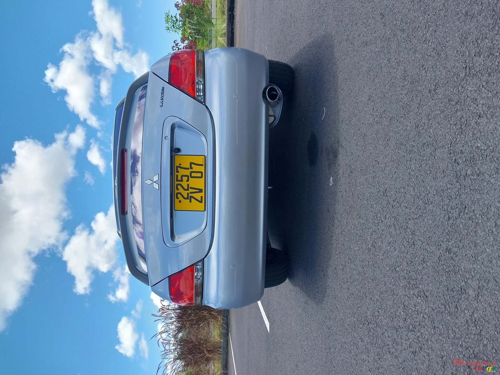 2007' Mitsubishi Lancer photo #4