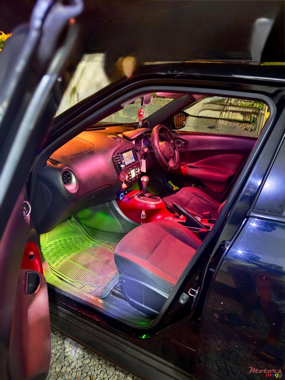 2013' Nissan Juke photo #7