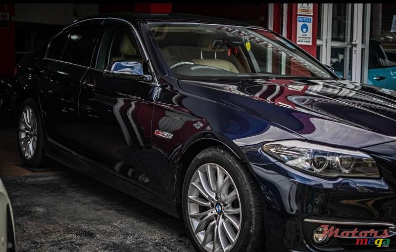2016' BMW 5 Series photo #5