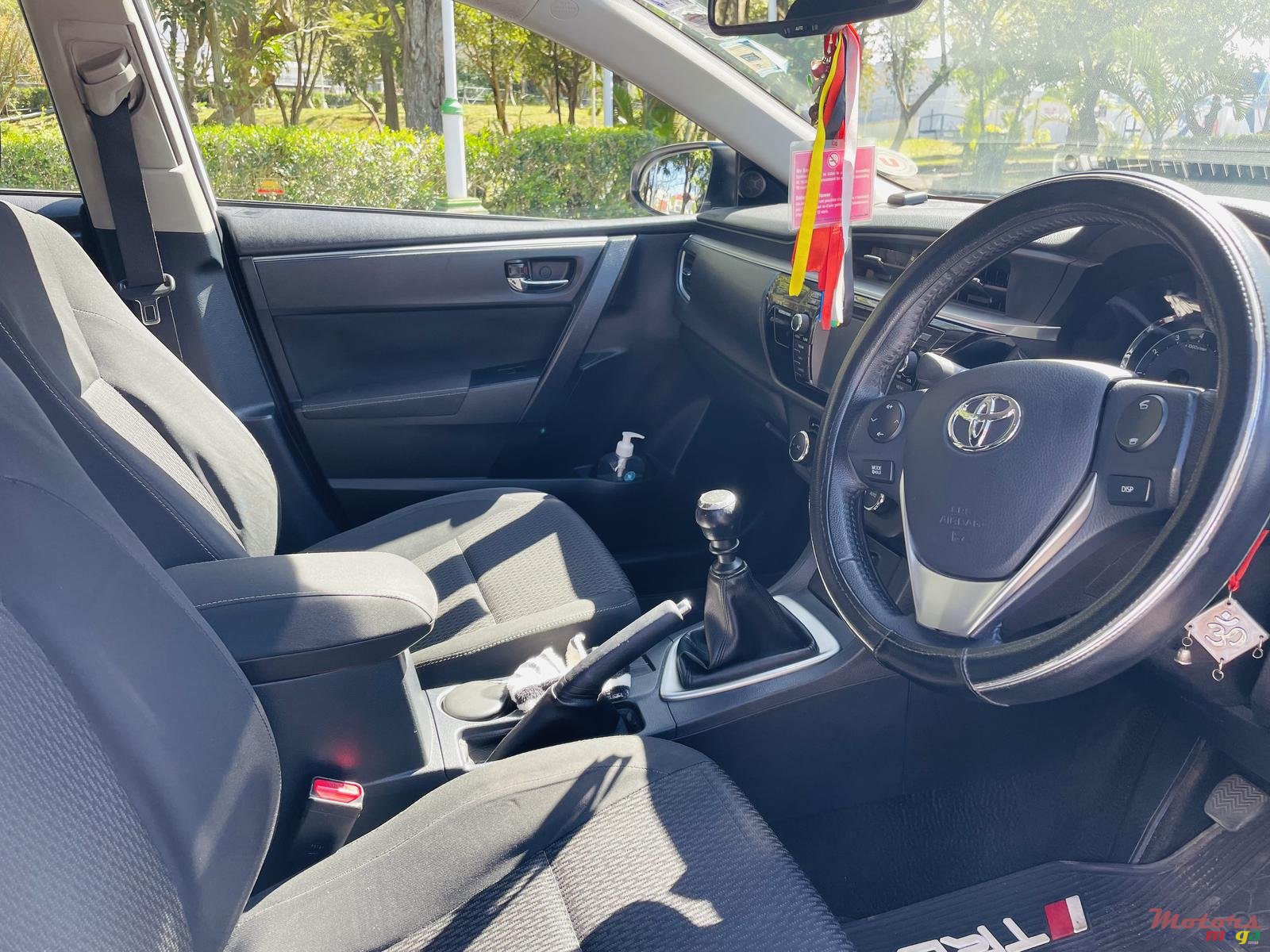 2016' Toyota Corolla photo #6