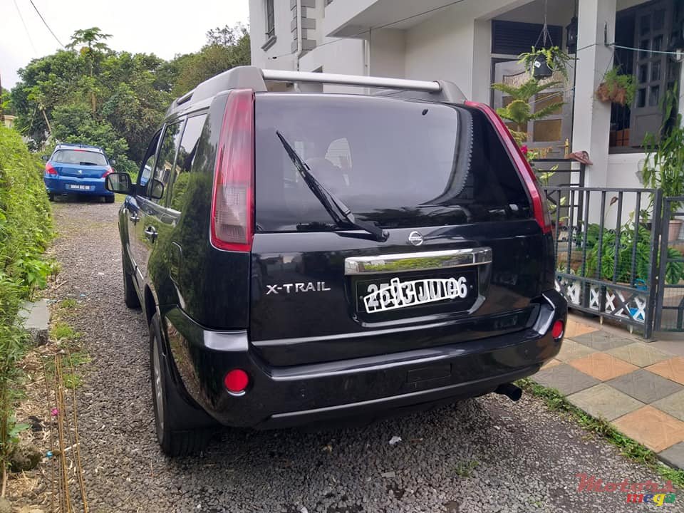 2006' Nissan X-Trail 2.2l TURBO DIESEL photo #2
