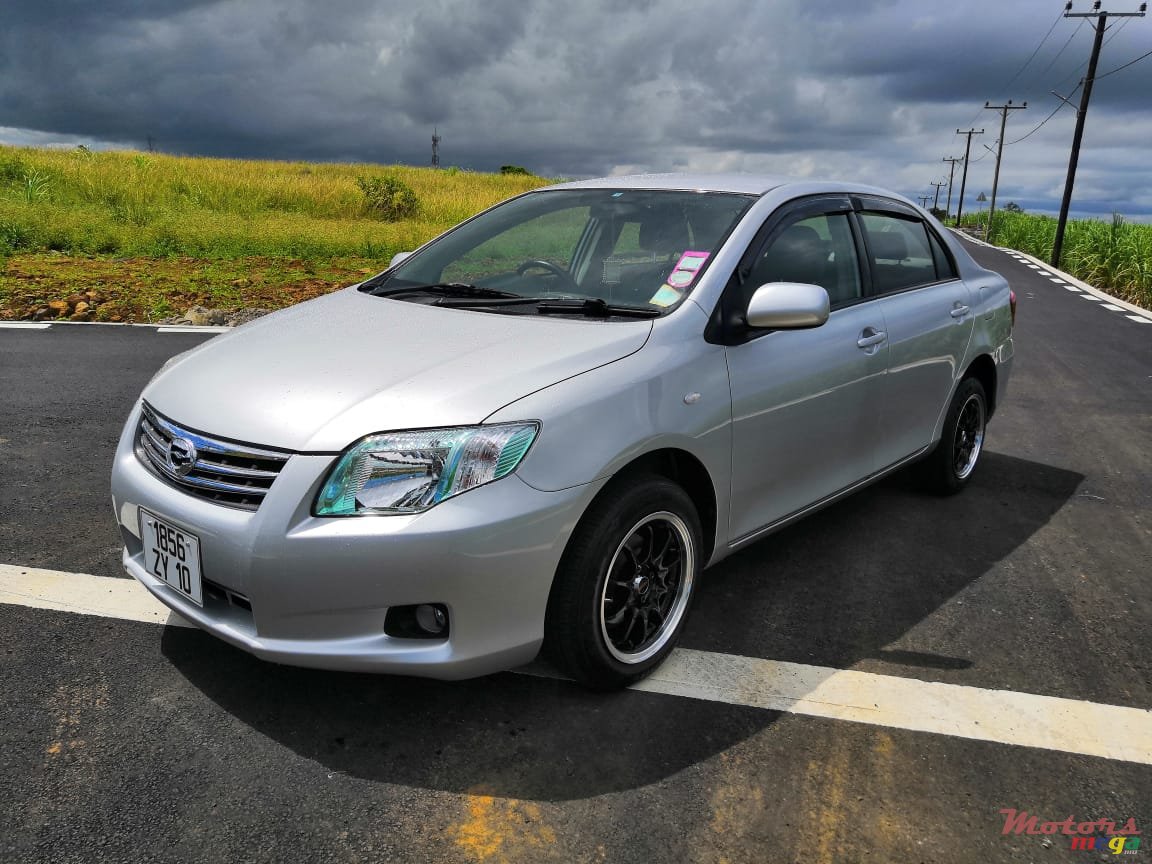 2010' Toyota Axio photo #2