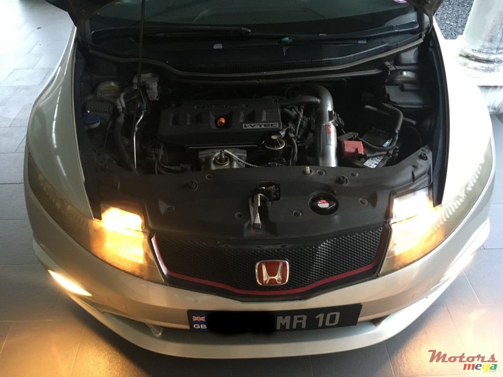 2010' Honda Civic Si photo #7