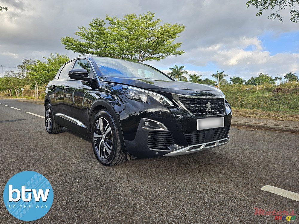2020' Peugeot 3008 Allure photo #1