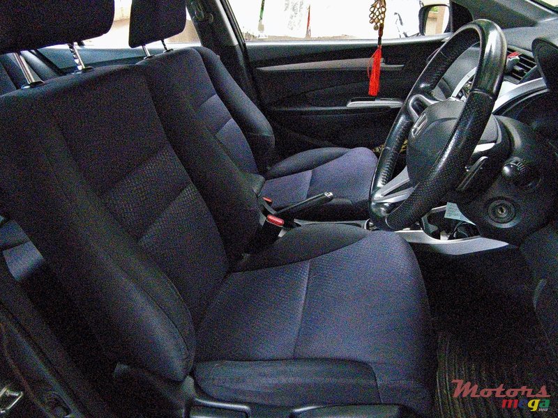 2011' Honda City photo #3