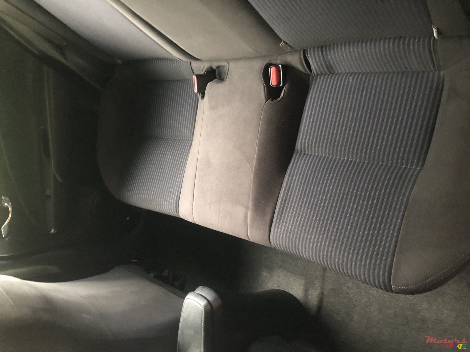 2018' Toyota Yaris Hatch back photo #1