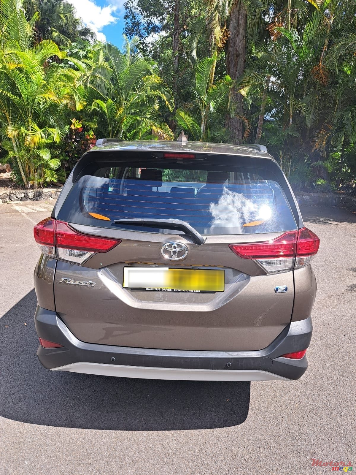 2019' Toyota Rush SUV Fully Executive photo #2