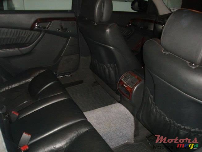 2003' Mercedes-Benz S 320 photo #4