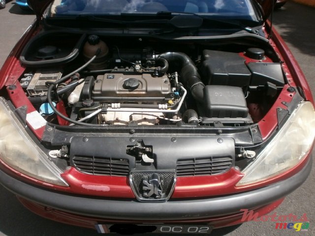 2002' Peugeot 206 XR photo #7