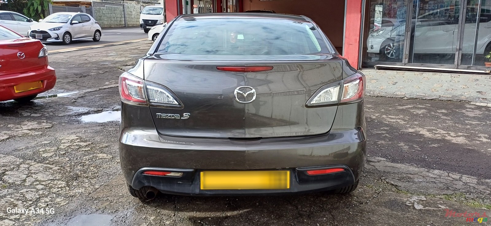 2010' Mazda 3 photo #3