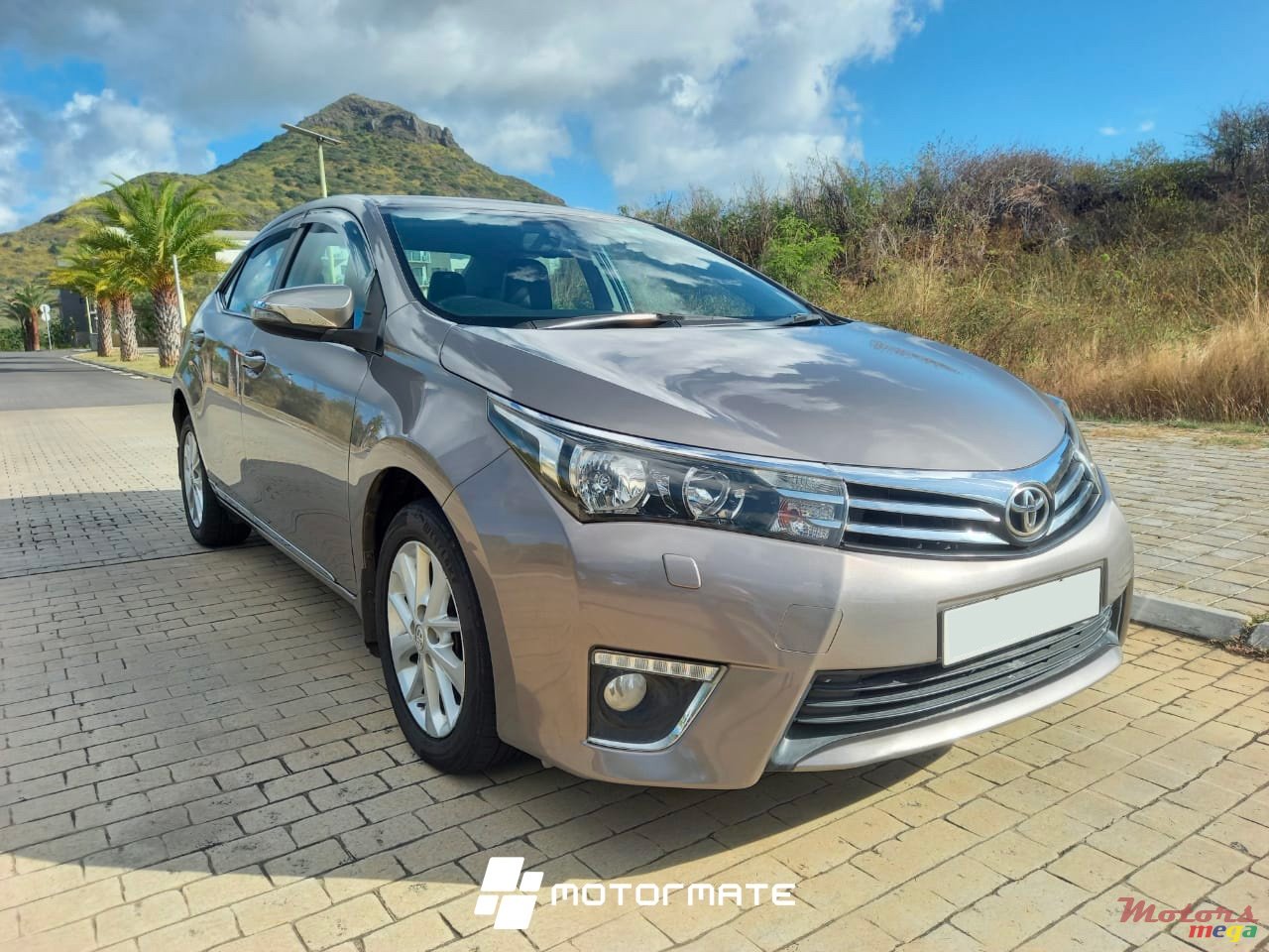 2016' Toyota Corolla photo #1