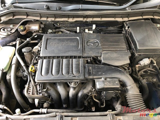 2011' Mazda Axela Sports Filter photo #2