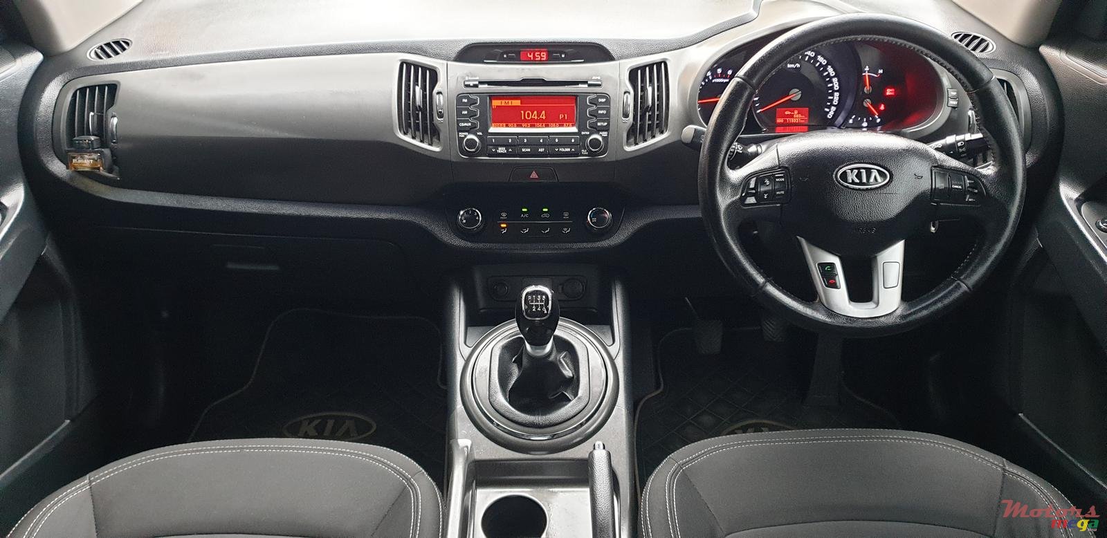 2011' Kia Sportage photo #4