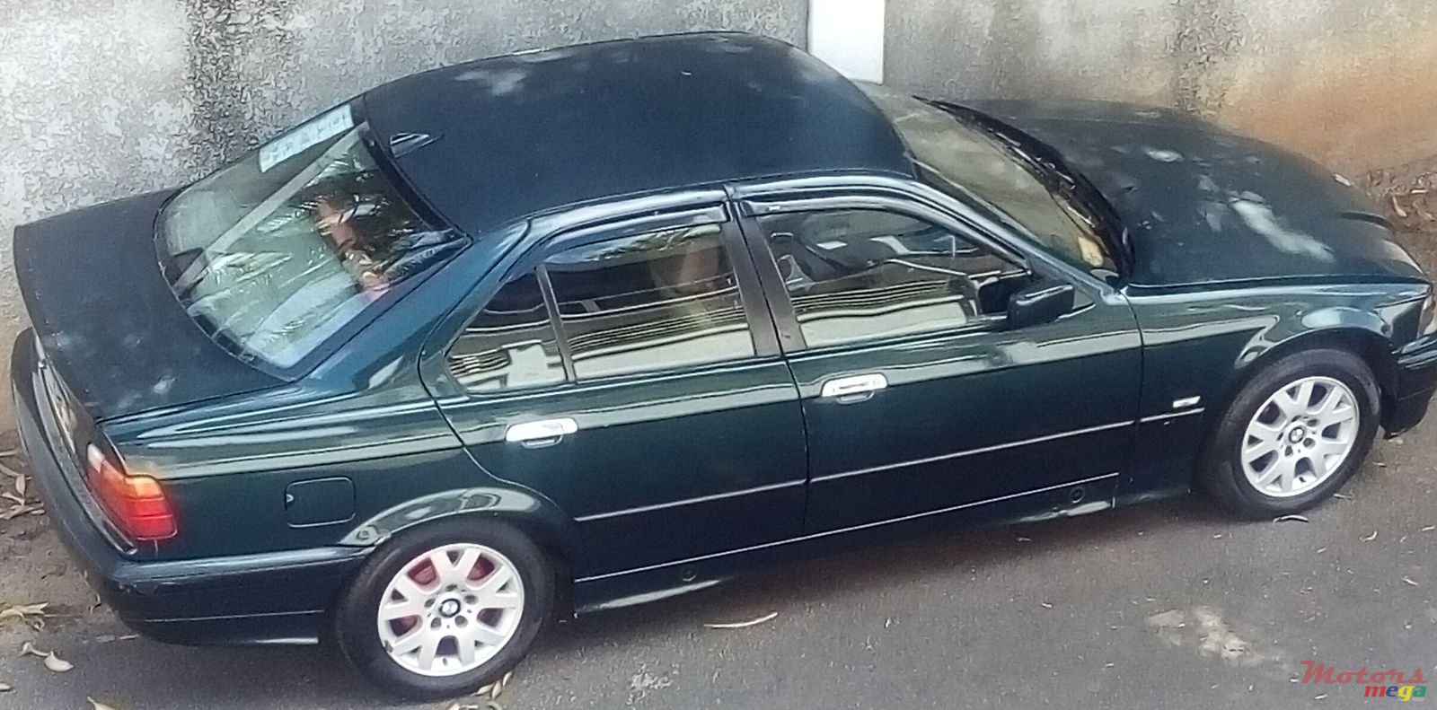 1998' BMW 318 photo #1