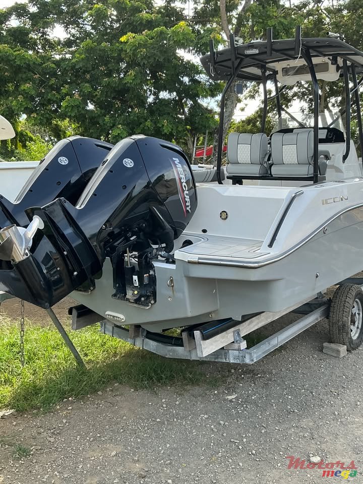 2023' Legend photo #2