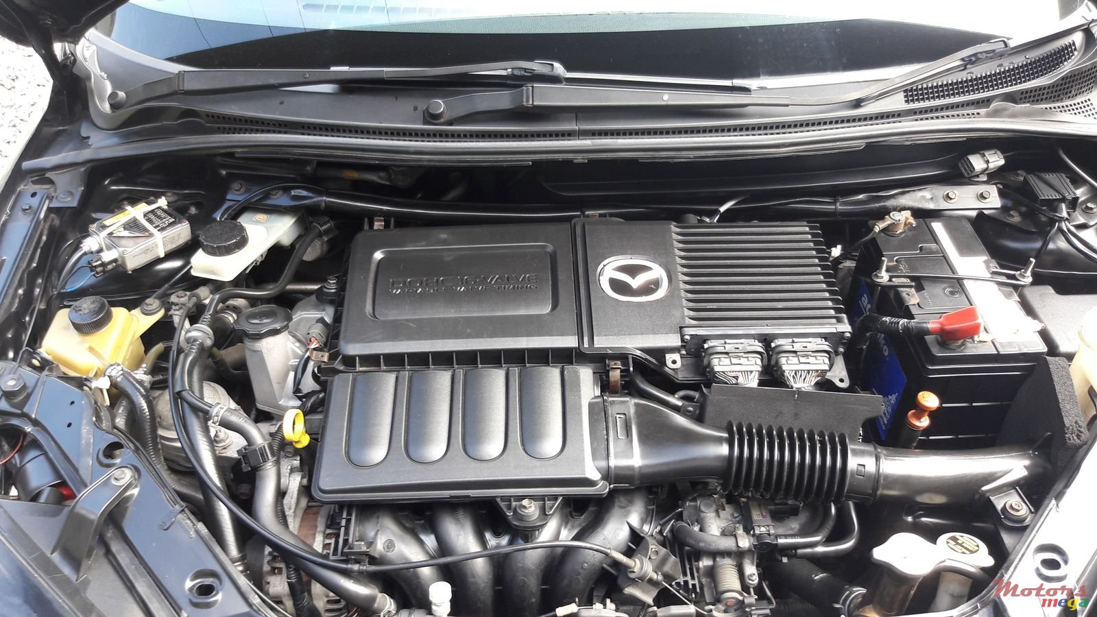 2005' Mazda 2 photo #6