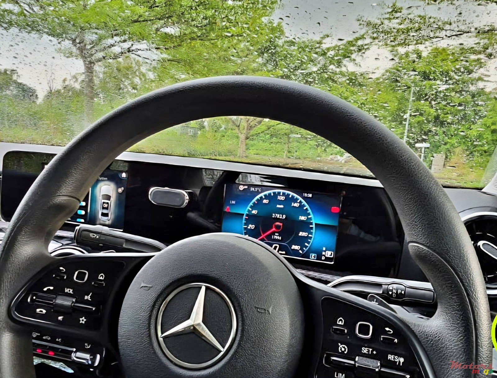 2020' Mercedes-Benz A 200 photo #3