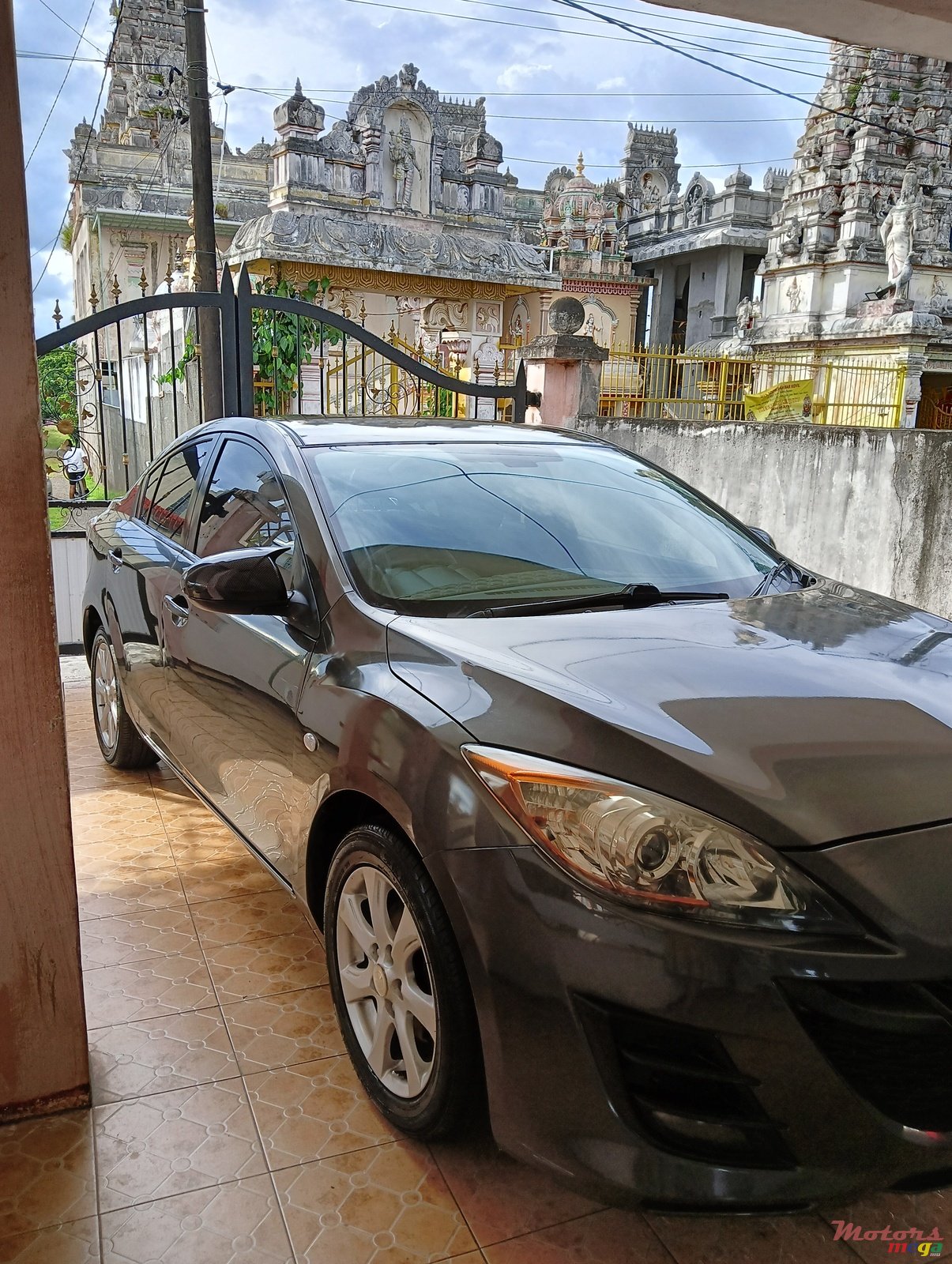 2010' Mazda 3 photo #4