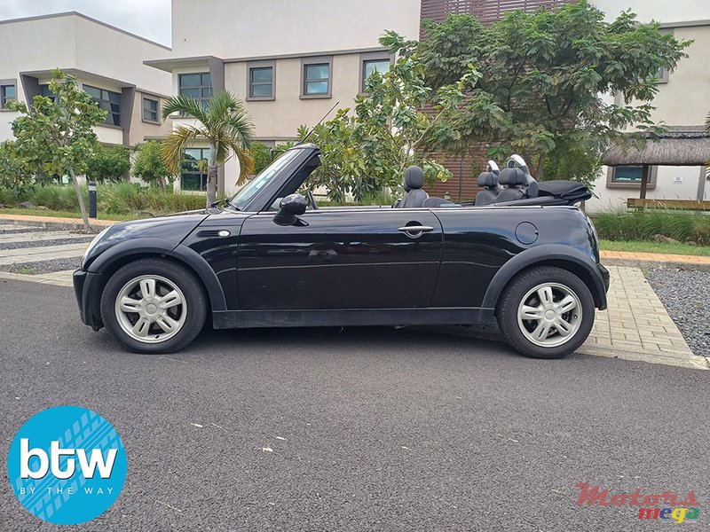 2007' MINI Cooper Cabrio photo #4