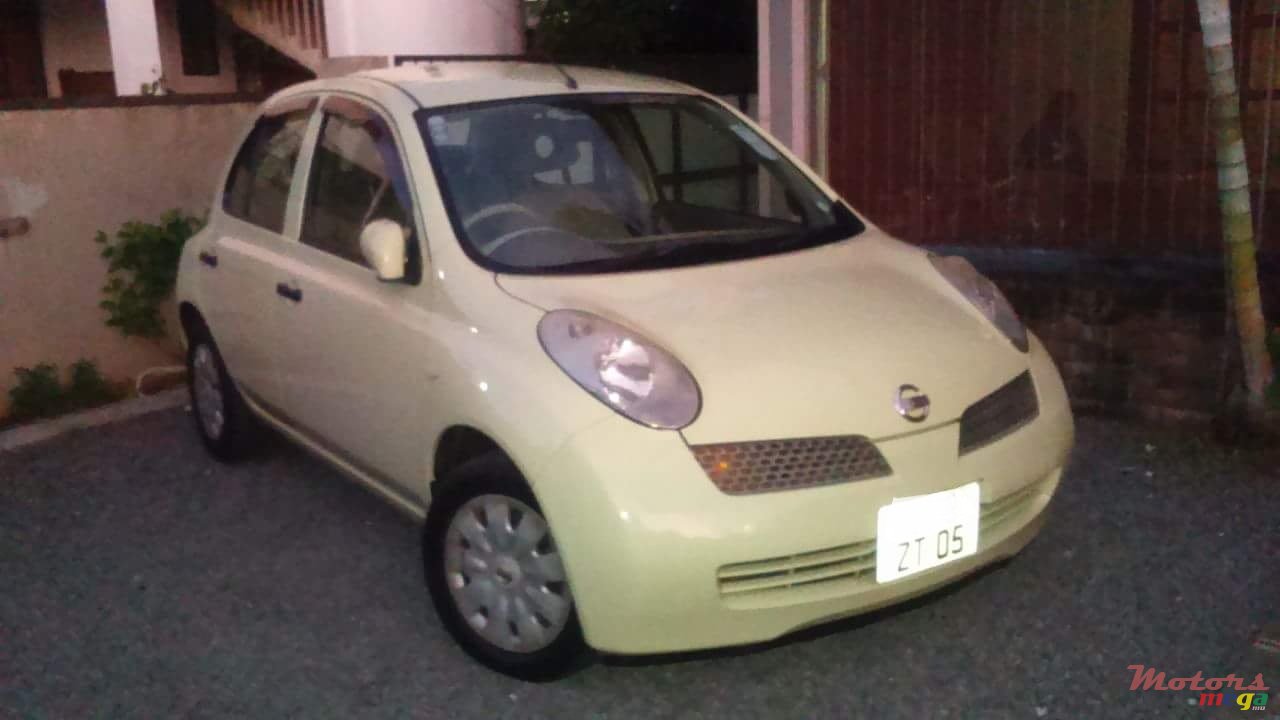 2005' Nissan March AK12 photo #1