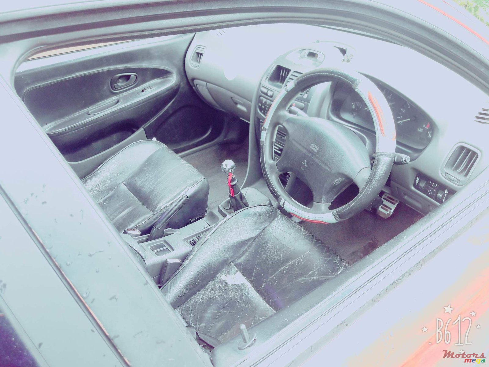 1998' Mitsubishi Carisma photo #4