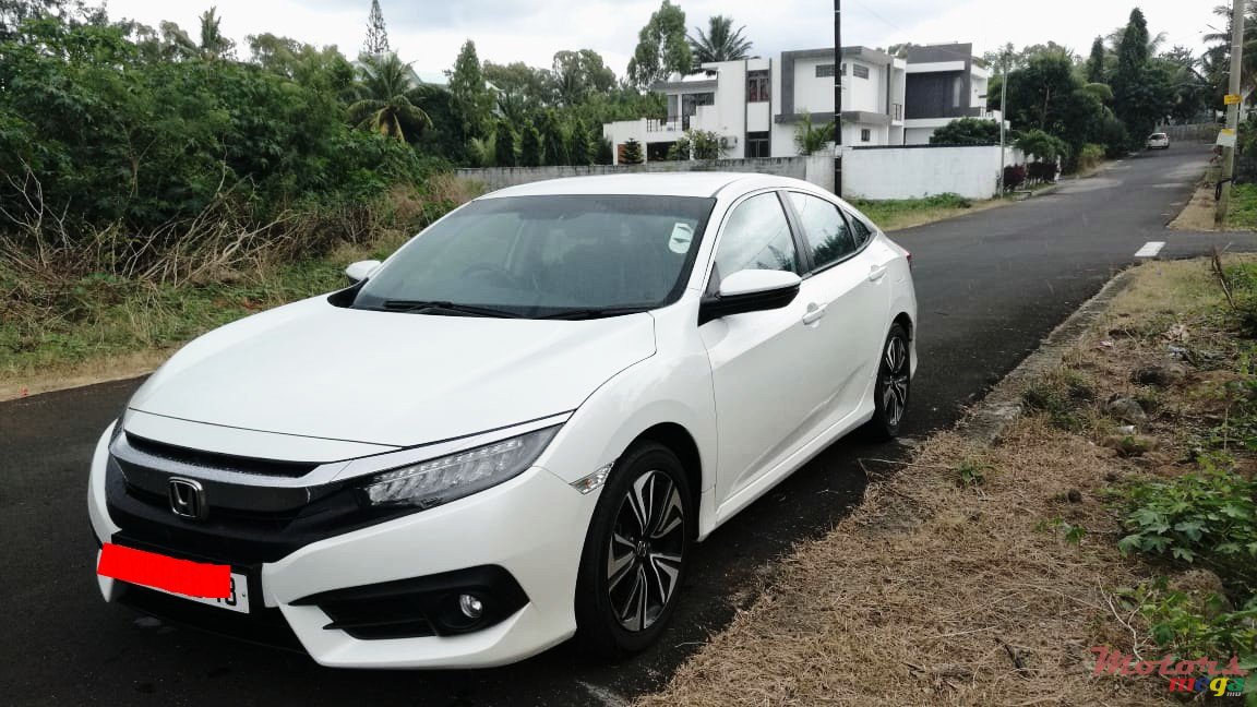 2018' Honda Civic photo #1