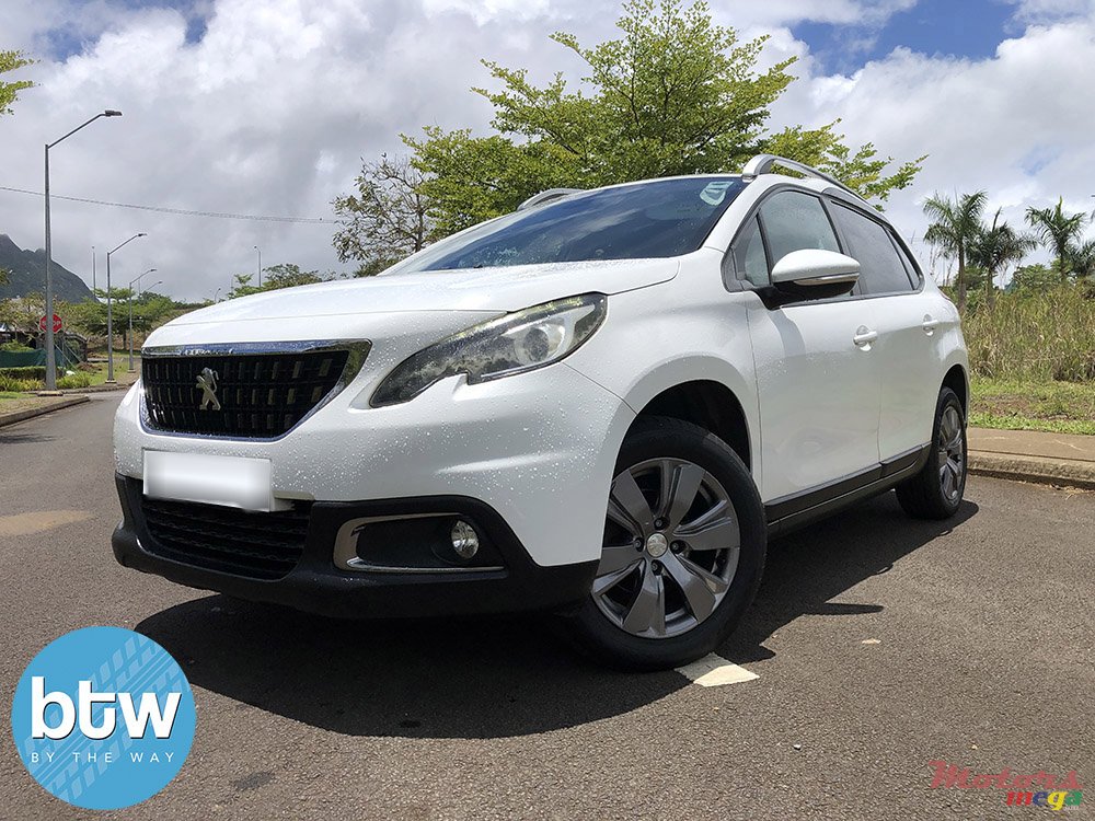 2017' Peugeot 2008 photo #2