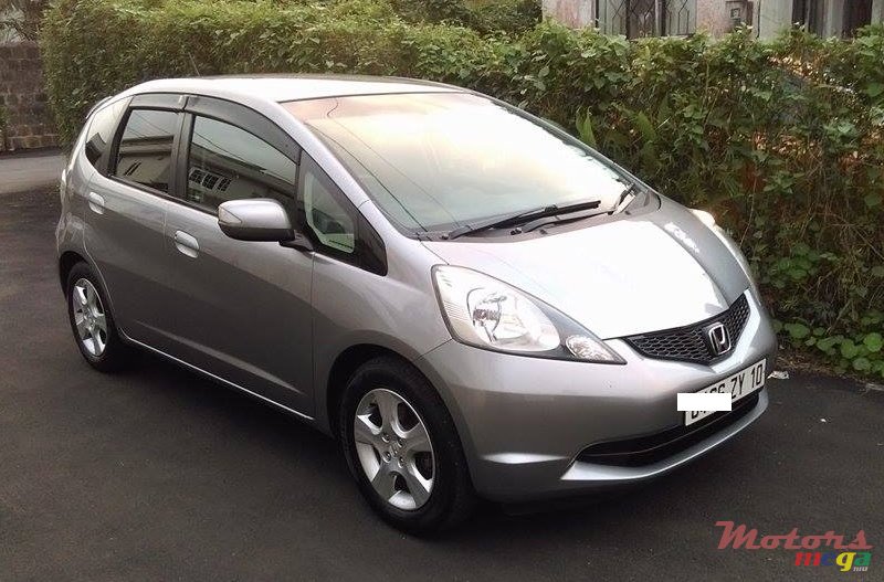 2010' Honda Fit Special Edition photo #1